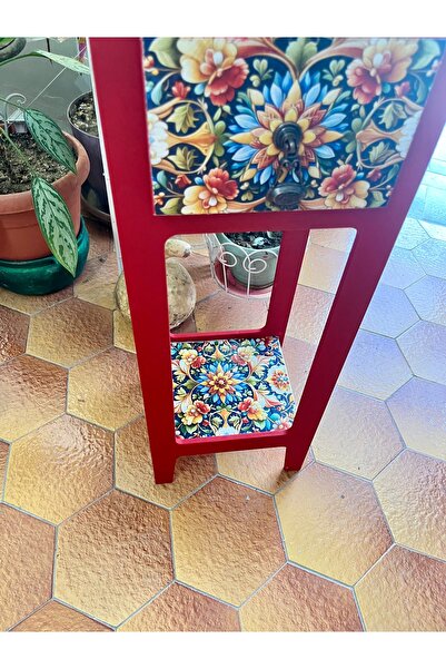 Bypinaryuksel Mini Ahşap Komodin ,Kırmızı Desen