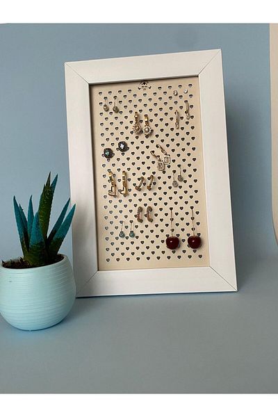 segalife Stand for Earrings with Wooden Frame Decorative Gift Women White Cream 22*32