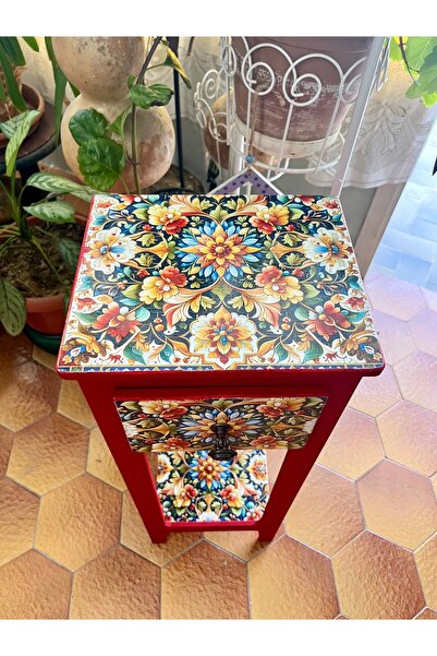 Bypinaryuksel Mini Ahşap Komodin ,Kırmızı Desen