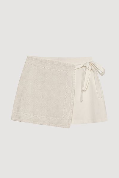 Quzu Embroidery Detailed Tie-Up Mini Shorts Skirt Ecru