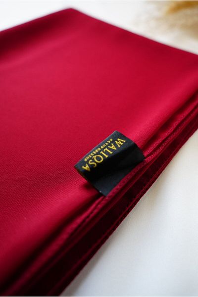 waliqsa Hijab | Dark Red