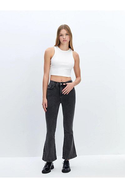 LC Waikiki Lcw Vision Crew Neck Textured Women's Crop (S5)