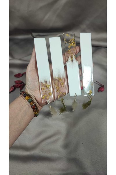 Demet Art Studio Reçineye Hayat Veriyoruz Epoxy White Gold Leafed Tasseled Handmade Stylish Bookmark - Special Design Gift