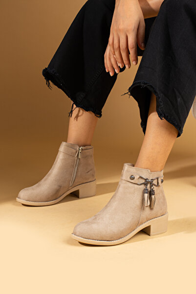 Pembe Potin Women's Cream Suede Poly Sole Zippered Buckle Daily Comfortable Fit Warm Lined Boots