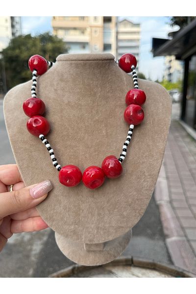 luxyansımalar Zr Zebra Patterned Cherry Necklace