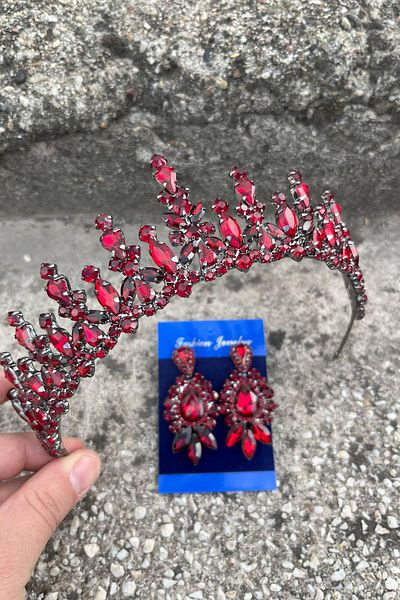 Hobigram Elvira Burgundy Bridal Henna Crown Special Occasion Accessory Women's Crown and Three Shuttle Earrings Set
