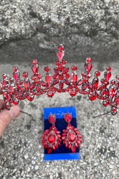 Hobigram مجموعة إكليل الزفاف الأحمر من Elvira، إكسسوارات المناسبات الخاصة، تاج نسائي وأقراط واسعة