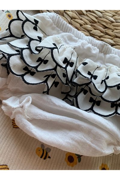 Honeybeeatelier Muslin Baby under Dress Ruffle Pant