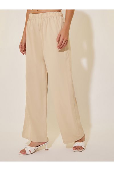 Styli Solid Boat Neck Cami and Regular Pants Set