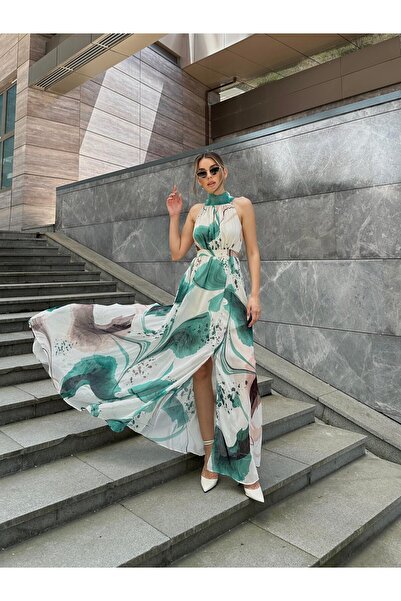 Genel Markalar Desenli Halter Yaka Yırtmaçlı Uzun Şifon Elbise