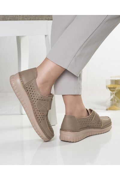 MODA STİL Women's casual khaki shoes made of tani eco-leather, 39