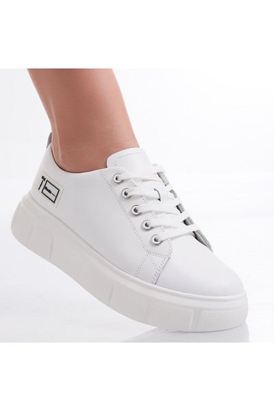 MODA STİL Women's casual shoes White made of natural leather Soyvi, 37