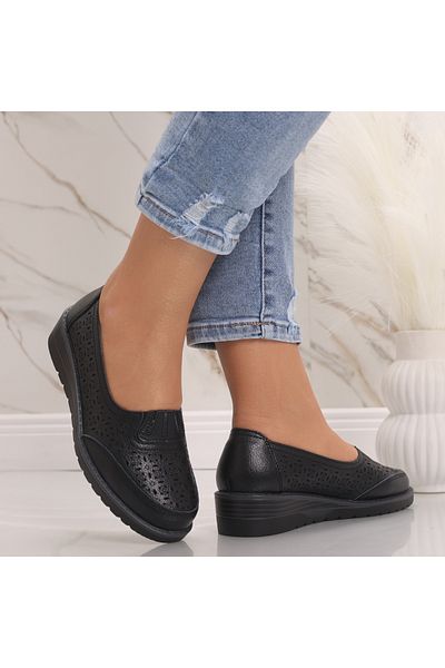 MODA STİL Women's casual shoes Black made of natural leather Zenova, 38