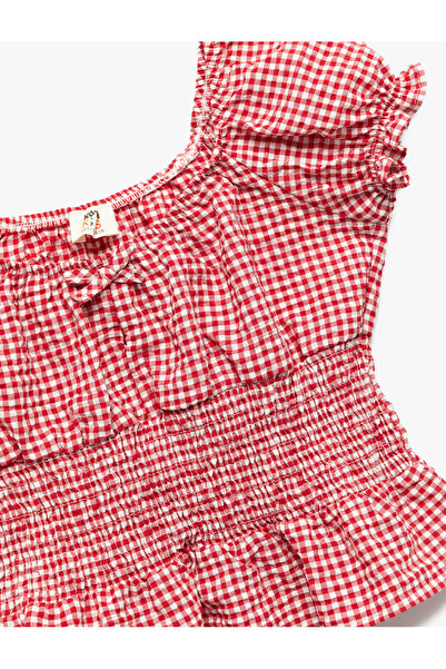 Koton Gipeli Kısa Kollu Kayık Yaka Fırfır Detaylı Pötikareli Crop Poplin Bluz