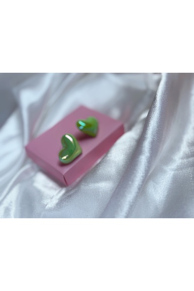 DORA-SS Earrings Heart Detail Shiny Green Hologram New Season