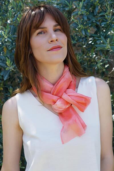 Defne&Apollon İpekçilik 100% Pure Silk Hand Painted Scarf - Special Design 35X140Cm - Batik Red