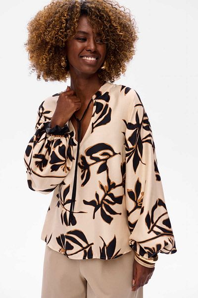 Blue Shadow Legacy 2 Warm Beige Blouse
