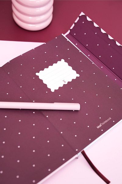 Matt Notebook A5 15x21 Магнитна корица за тефтер с райета и панделка