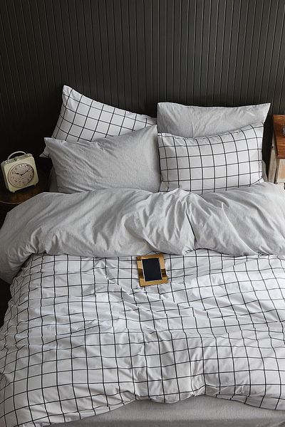 Trendyol Collection Double Easy-Iron Non-Elastic Duvet Cover Set Tphss25Ckn00015