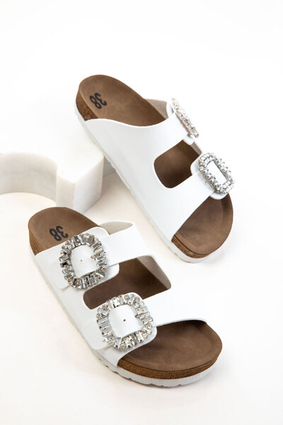 SOHO Bílé dámské pantofle 20679