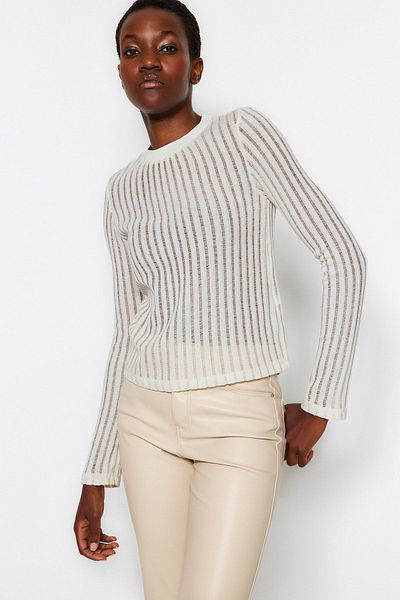 Trendyol Collection Ecru Transparentní pletenina Vzhled Látka běžná délka Crew Krk Pletená halenka TWOAW24BZ00094