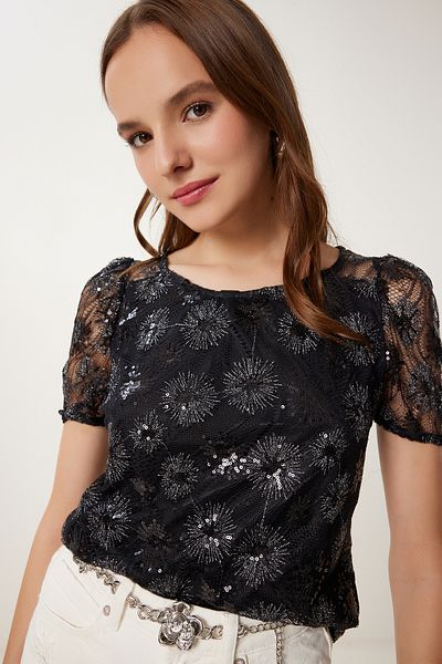 Happiness İstanbul Women's Black Sequin Embroidered See-Through Crop Blouse Tp00065