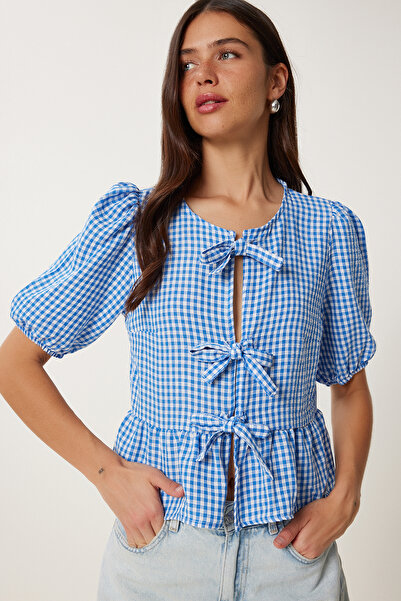 Happiness İstanbul Hellblaue karierte Damenbluse aus Leinen mit Schnürdetail TP00094