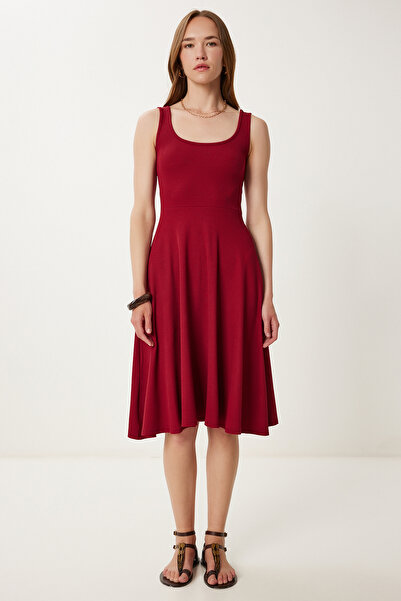 Happiness İstanbul Women's Burgundy Strap Summer Ribbed Knitted Midi Dress Dz00127