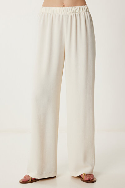 Happiness İstanbul Women's Cream Wrap Collar Blouse Pants Suit Dd01355