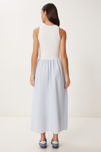 Happiness İstanbul Dámské nebesky modré bílé elastické pletené midi šaty s kostkovanou sukní CI00120