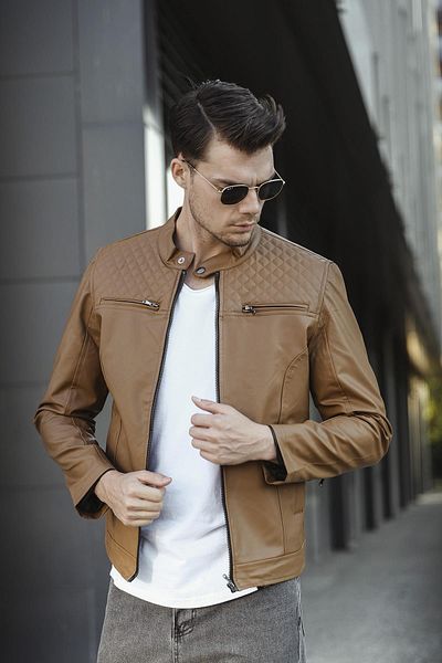 Oksit Δερμάτινο μπουφάν Filbert - Slim Fit, με φλις επένδυση και λεπτομέρεια από καπό