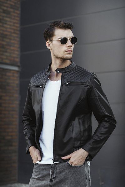 Oksit Δερμάτινο μπουφάν Filbert - Slim Fit, με φλις επένδυση και λεπτομέρεια από καπό
