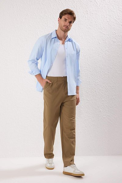 Trendyol Collection Μπεζ φαρδύ παντελόνι από φαρδύ ύφασμα TMNSS23PL00039