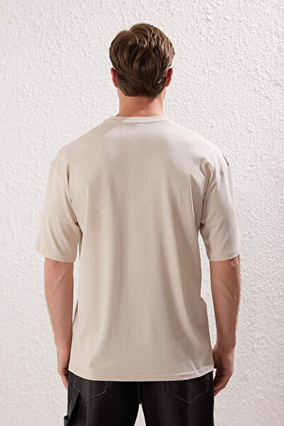 Trendyol Collection Taş Unisex Oversize/Wide Cut Teddy Bear Printed 100% Cotton T-Shirt Tmnss25Ts00161