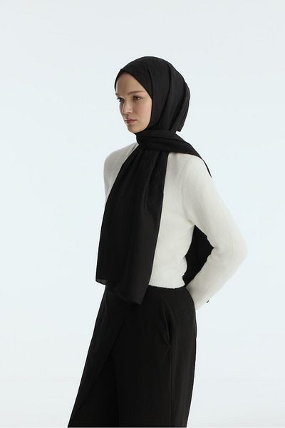 MİRSOY SCARF Model de șal jacquard mătăsos-negru