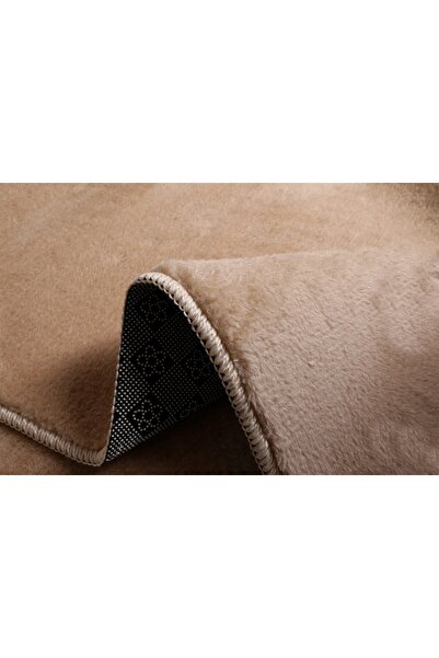 Myevilla Beige Colored Decorative Puffy Plush Soft Non-Slip Based Cutting Carpet Runner