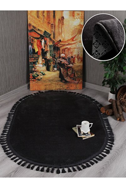 Myevilla سجادة أرضية من القطيفة من My Evilla بتصميم بيضاوي مزخرف وشراشيب