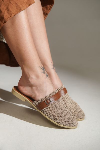 lovitto Straw Buckle Detailed Slippers Vegan Women's Slippers