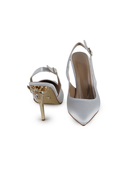 Letafia Fonda Back Stone Detailed Heeled Shoes