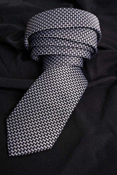 Etikmen Μαύρο Slimfit πουκάμισο Dobby & Γραβάτα με μαύρο γκρι σχέδιο σε συσκευασία δώρου