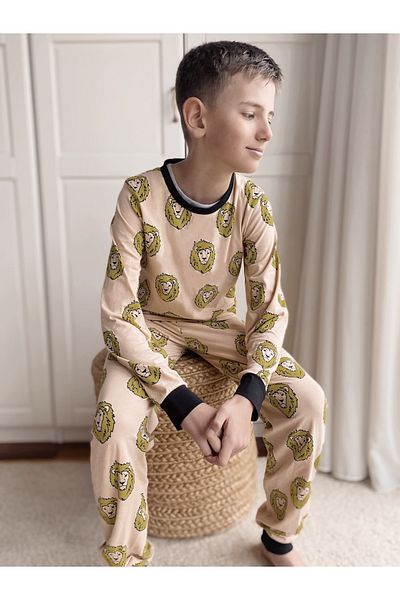 Milk & Muffin Σετ πιτζάμες σε μπεζ δάπεδο LION PATTERN
