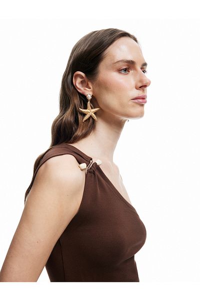 Koton X Melis Ağazat - Sleeveless One Shoulder Blouse with Metal Accessories