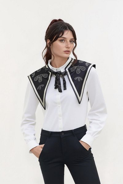 Walkenzo Elegant and Modern Style Women's Shoulder Shawl with Geometric Handcrafted Pattern