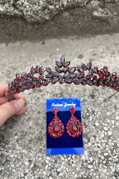 Hobigram Alejandro Burgundy Bridal Henna Crown Special Occasion Accessory Women's Crown and Drop Shuttle Earring Set