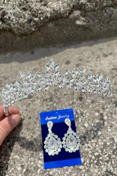 Hobigram Alejandro Silver Bridal Henna Crown Special Day Accessory Women's Crown and Drop Shuttle Earrings Set