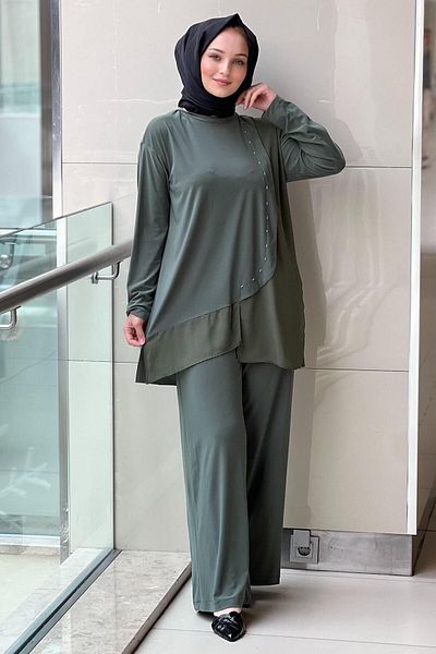 Ceremony Tunic with Front and Hem Chiffon Accessory Deatyl Sandy Suit with Loose Trousers