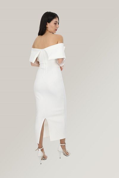 Elif Naz Moda Evi off-white Pearl Sleeve Detail