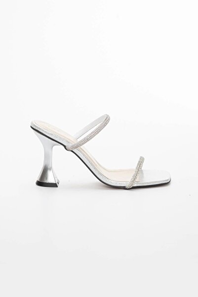 GULT Жіночі капці на скляних підборах сріблястого кольору