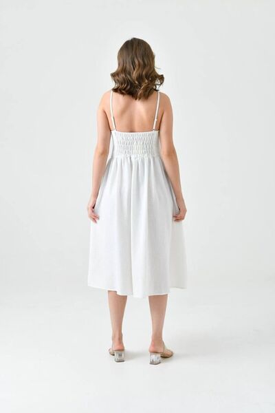 EsSo butik Heart Neck Gimped Adjustable Strap Full Length Buttoned Midi Length Linen Dress