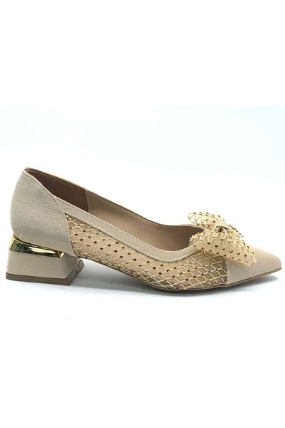 KOCAMANLAR Feles Lace Ribbon Buckle Detailed Women's Classic Shoes Beige